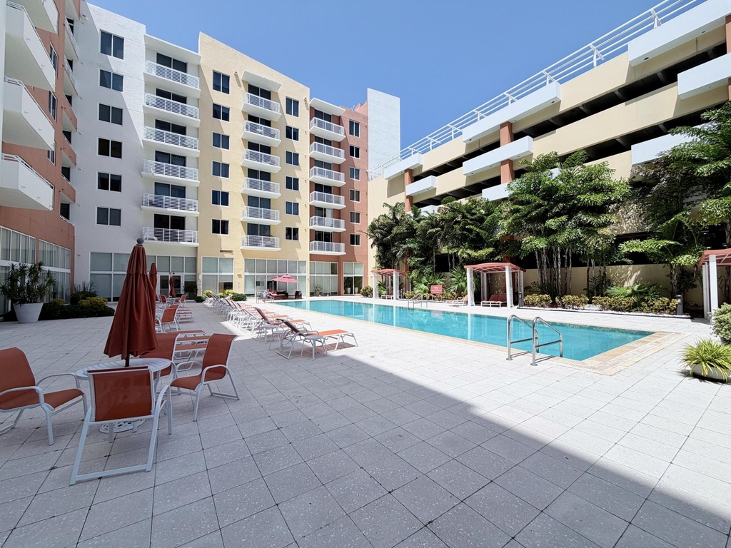 2775 Ne 187th Street - Photo 15