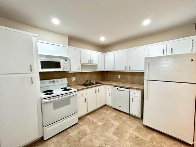 6061 N Falls Cir Drive - Photo 1