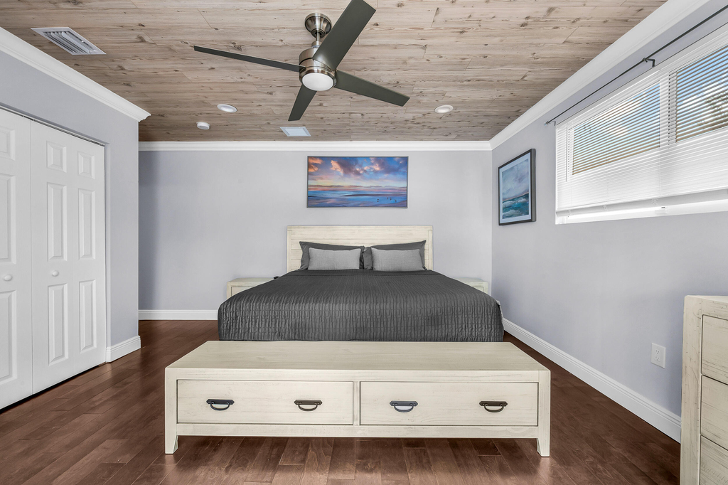 249 Se 3rd Avenue - Photo 8