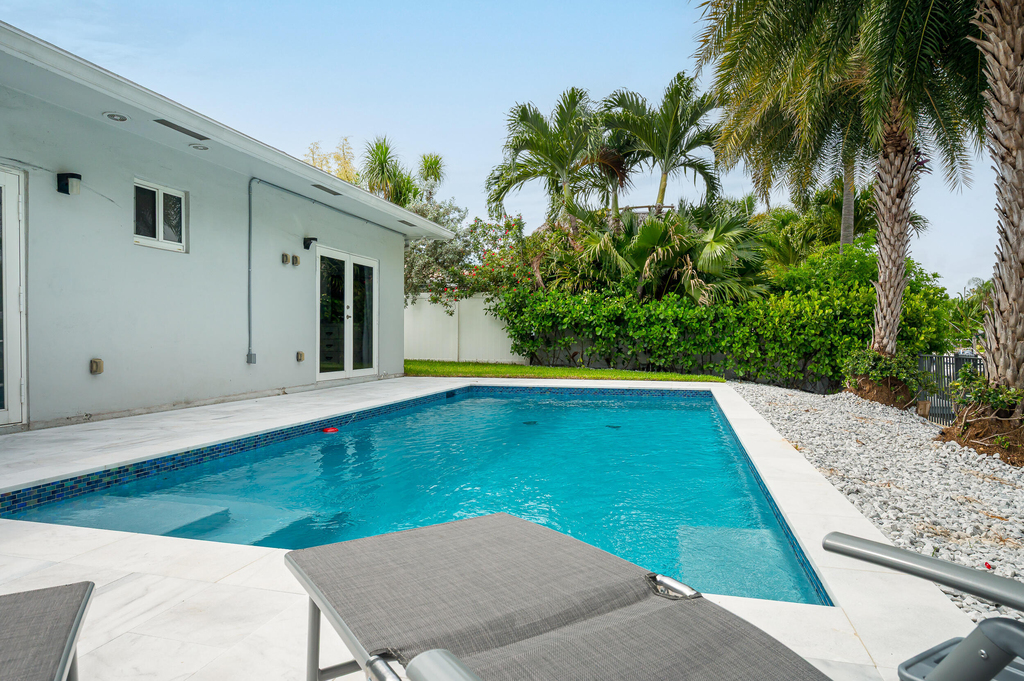 249 Se 3rd Avenue - Photo 33