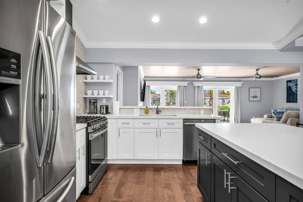 249 Se 3rd Avenue - Photo 19