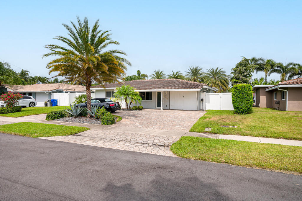 249 Se 3rd Avenue - Photo 35
