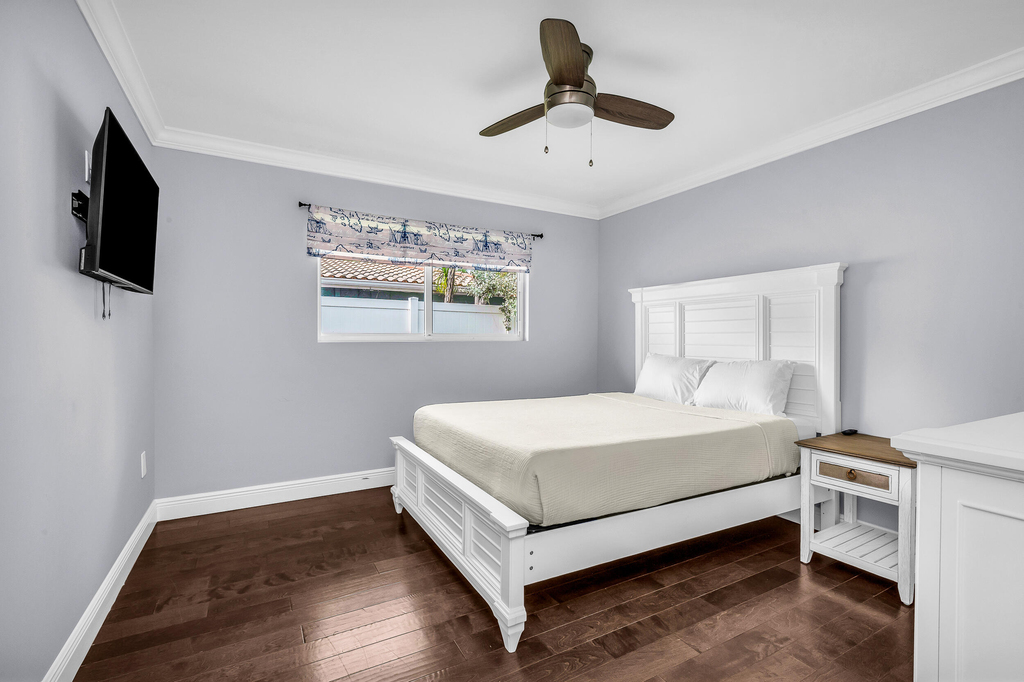 249 Se 3rd Avenue - Photo 5