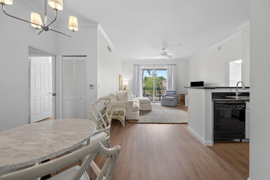 11740 St Andrews Place - Photo 0