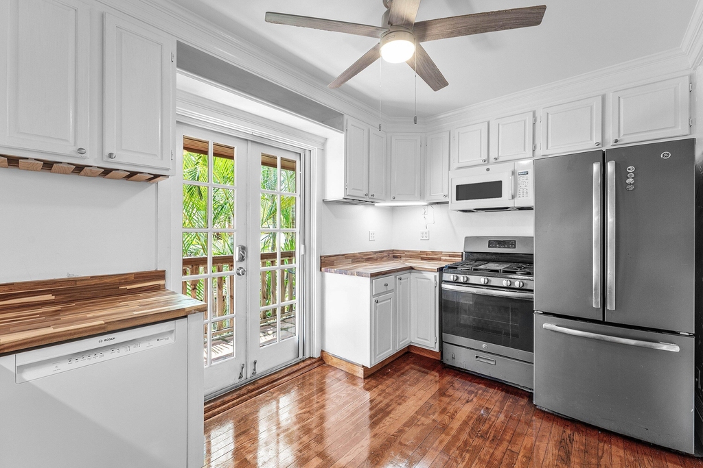 232 Australian Avenue - Photo 12