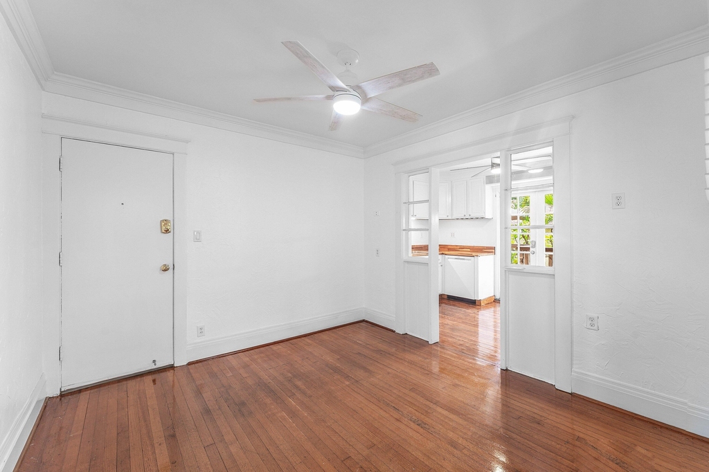 232 Australian Avenue - Photo 15