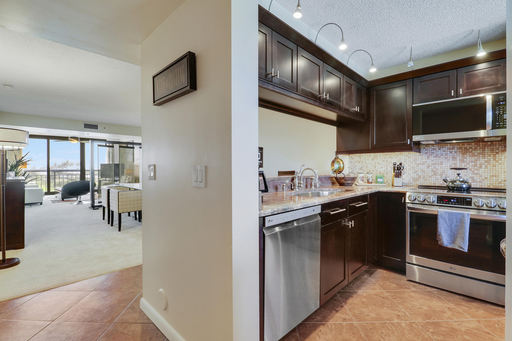 601 S Seas Drive - Photo 15
