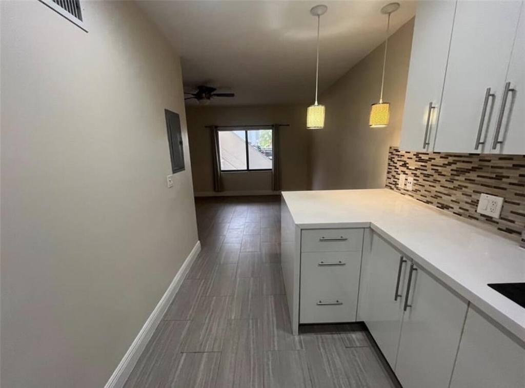 1109 E Broward Boulevard - Photo 7