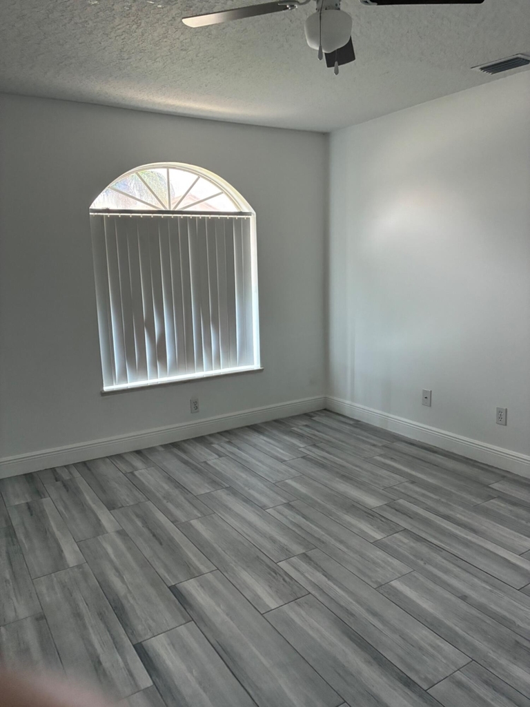 4309 Se Scotland Cay Way - Photo 24