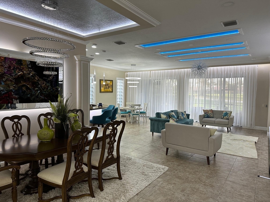 10685 La Strada - Photo 0