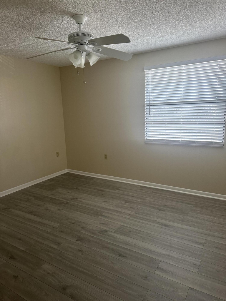 3507 Village Boulevard - Photo 11