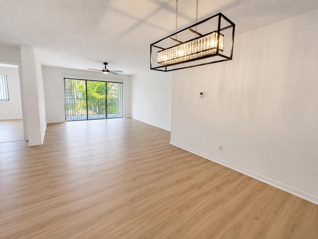 9150 W Atlantic Boulevard - Photo 4