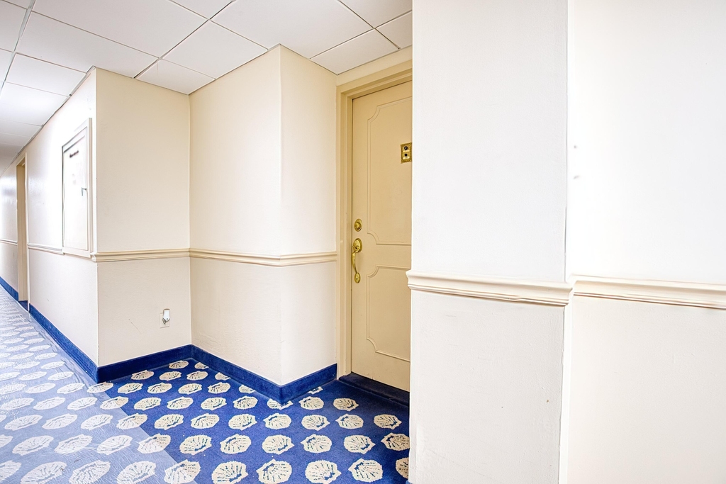 111 Briny Avenue - Photo 20