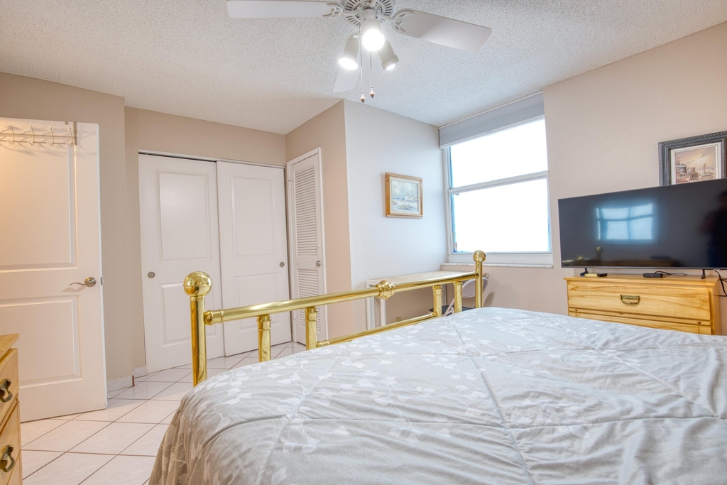 111 Briny Avenue - Photo 17