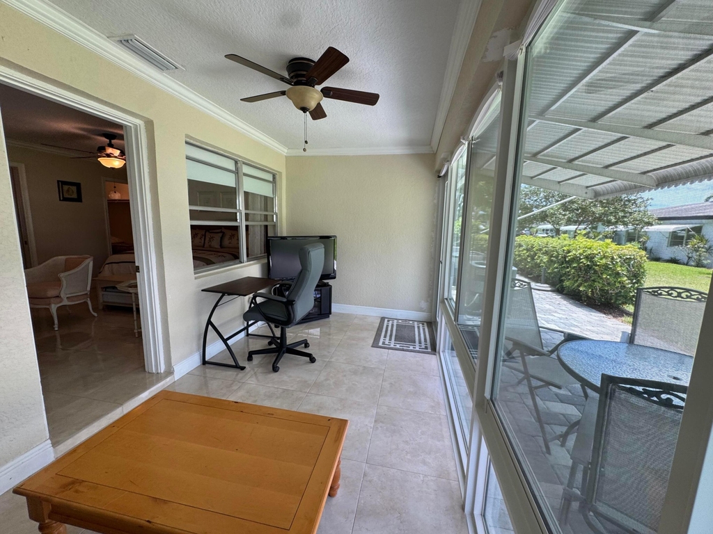 512 High Point Drive - Photo 9
