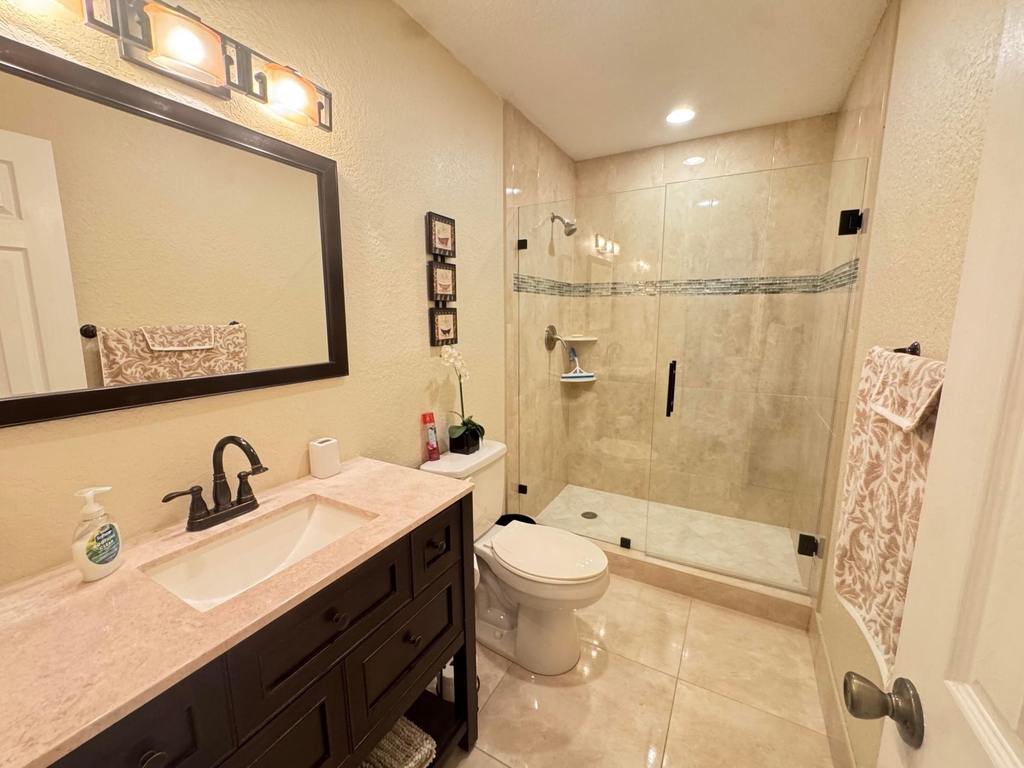 512 High Point Drive - Photo 6