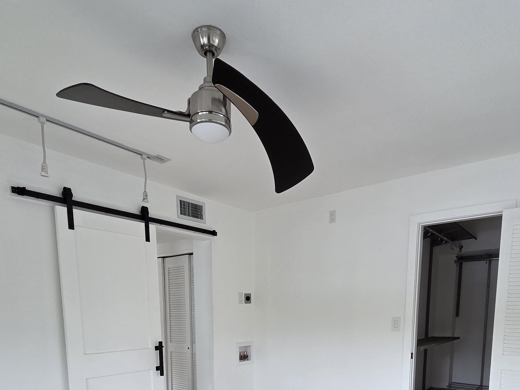 1001 Se 16th Street - Photo 11