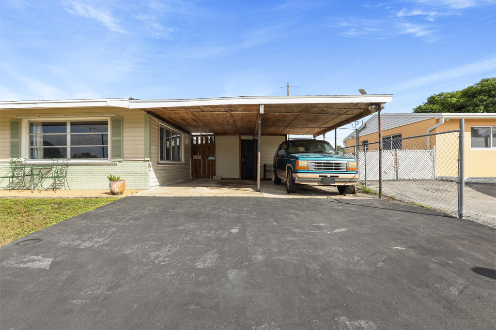 9412 Bellewood Street - Photo 1