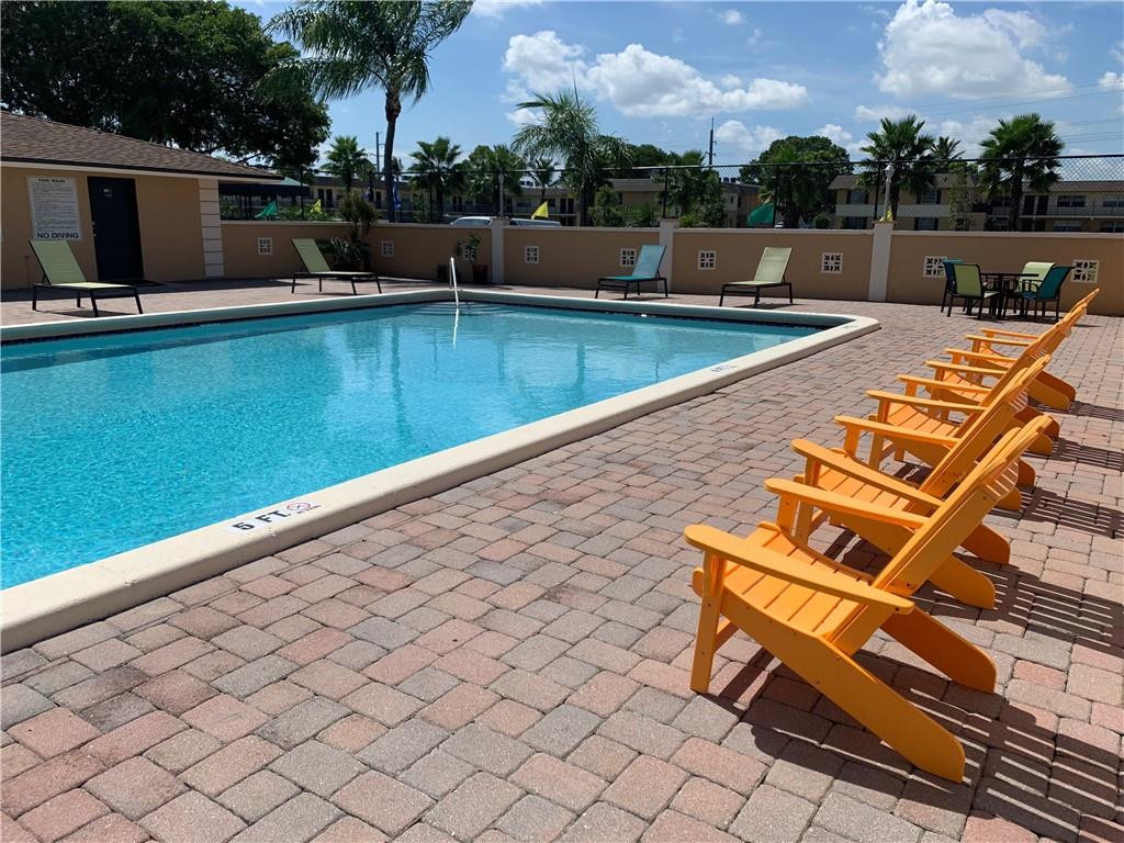 401 Nw 34 Street - Photo 6