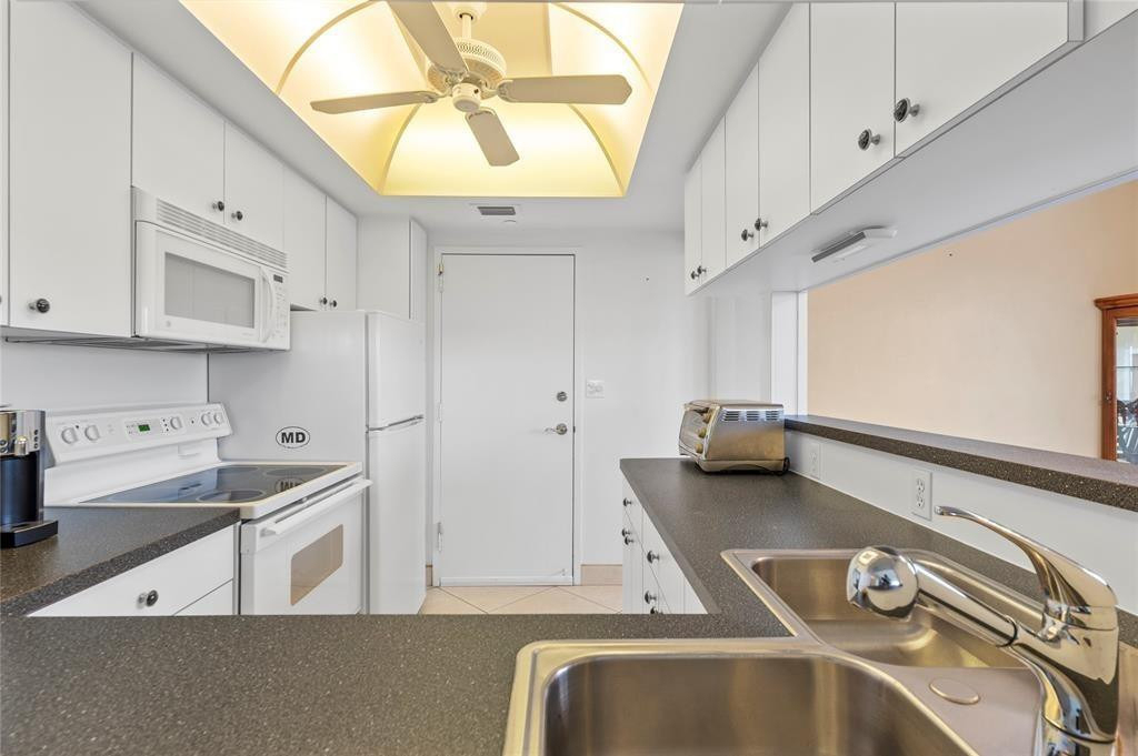 4010 Galt Ocean Drive - Photo 4