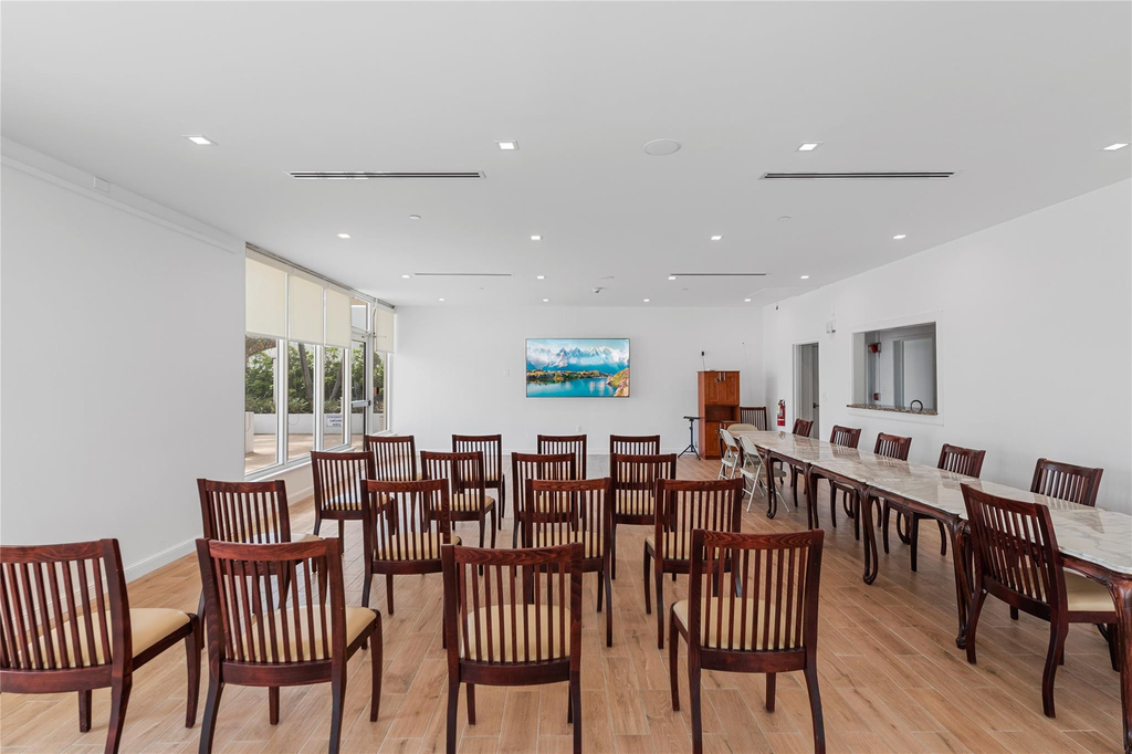 4010 Galt Ocean Drive - Photo 32