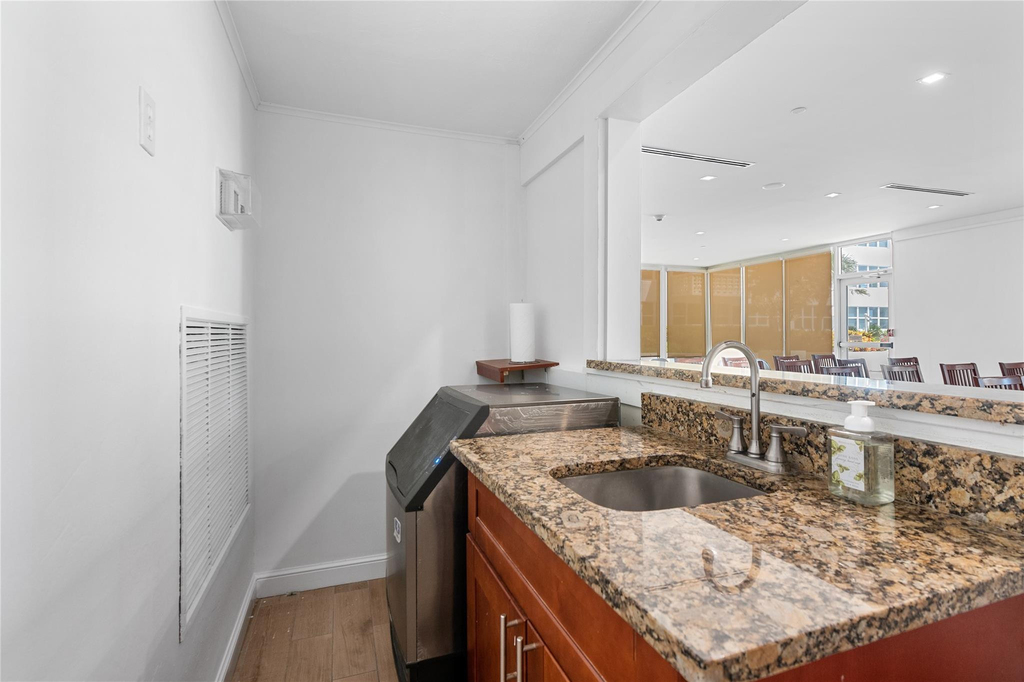 4010 Galt Ocean Drive - Photo 33