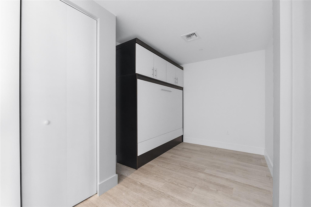 1300 S Miami Avenue - Photo 7