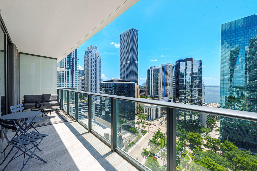 1300 S Miami Avenue - Photo 9