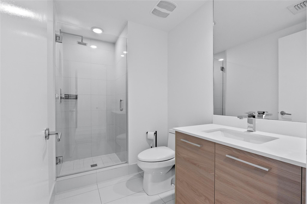 1300 S Miami Avenue - Photo 8