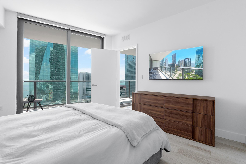 1300 S Miami Avenue - Photo 5