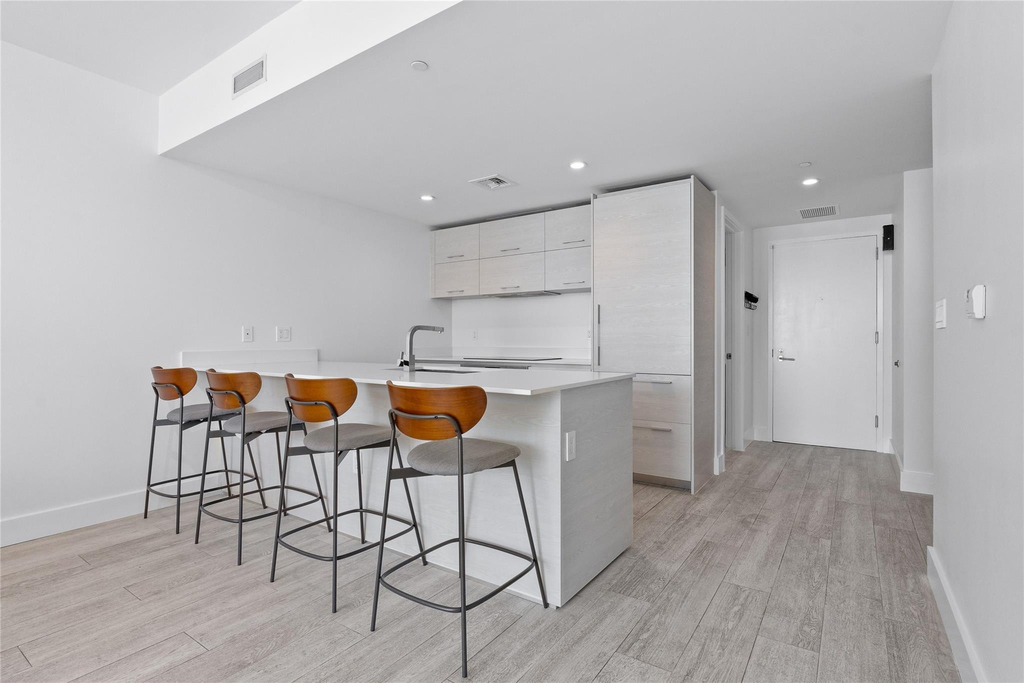 1300 S Miami Avenue - Photo 1