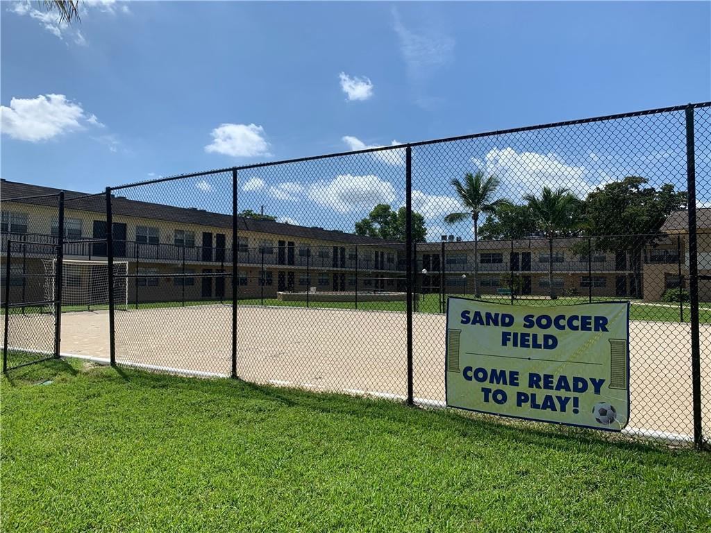 401 Nw 34 Street - Photo 7