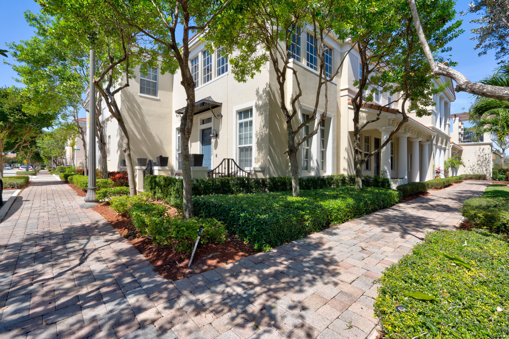 8332 Nw 7th Court - Photo 32