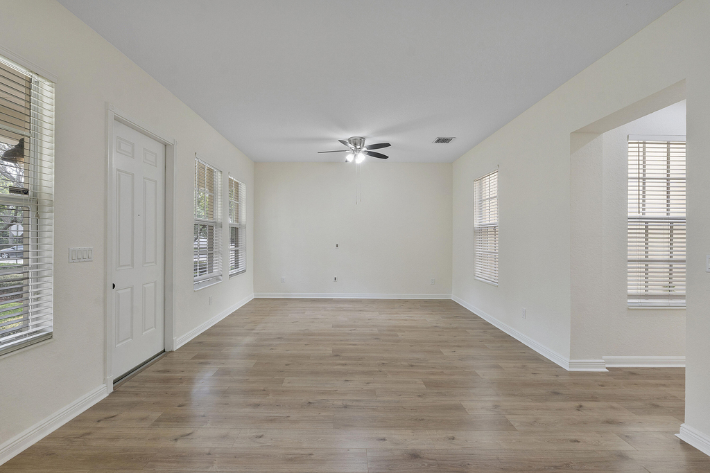 8332 Nw 7th Court - Photo 6