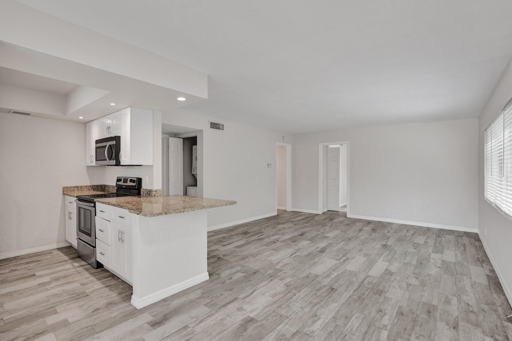 115 Sw 1st Avenue - Photo 4