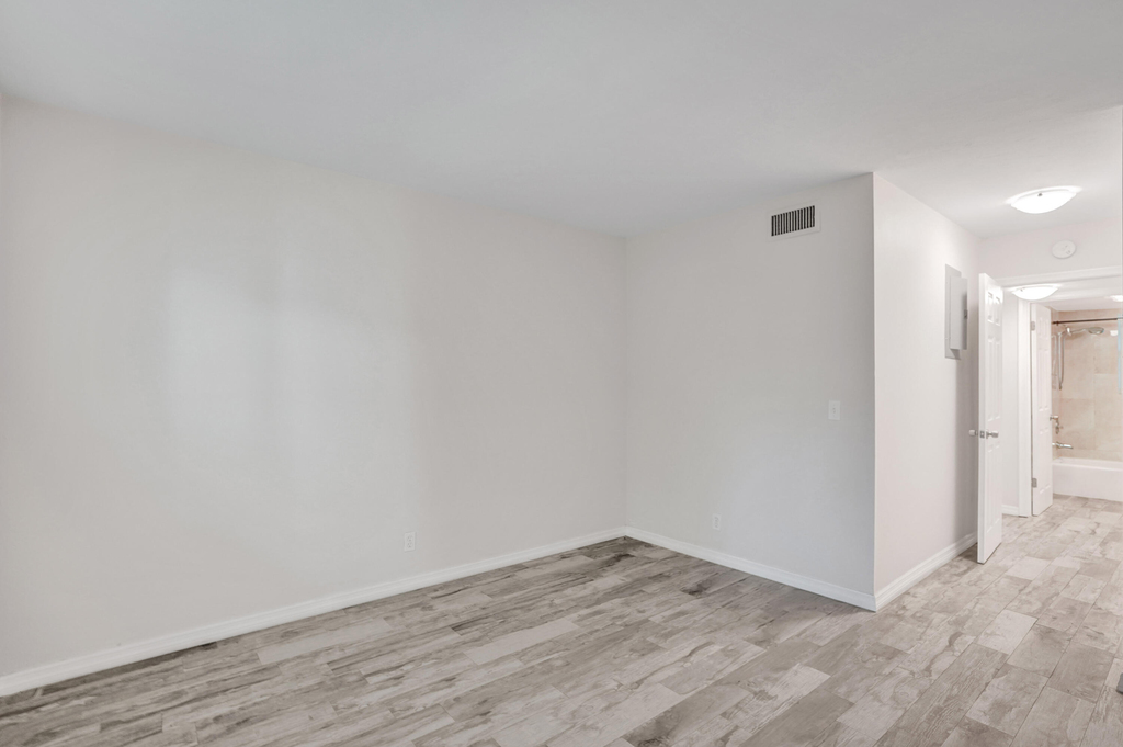 115 Sw 1st Avenue - Photo 15