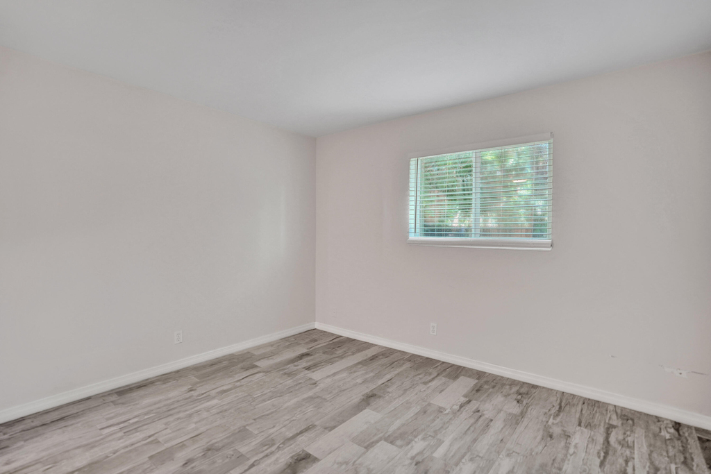 115 Sw 1st Avenue - Photo 13