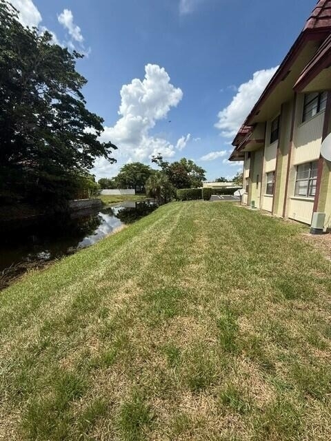 3288 Nw 104th Avenue - Photo 16