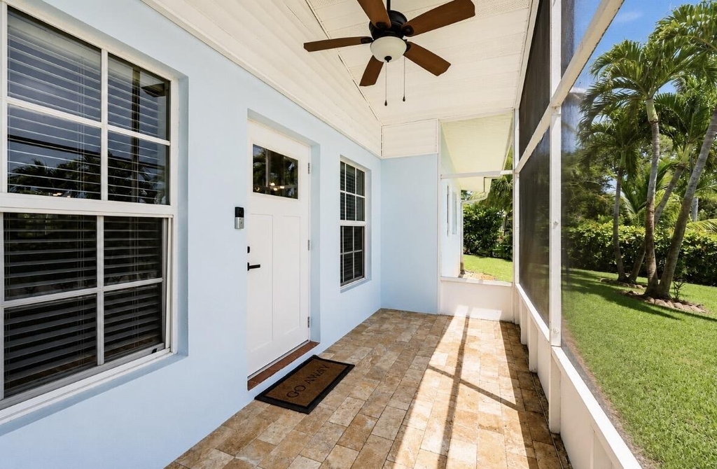 4245 Ne Sunset Drive - Photo 1