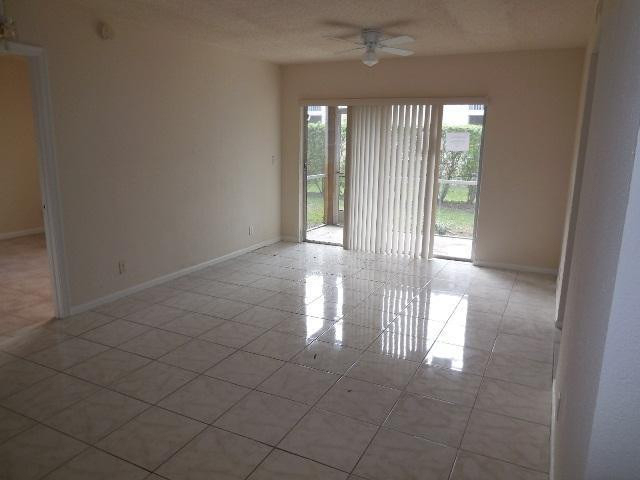 8393 Royal Palm Boulevard - Photo 2