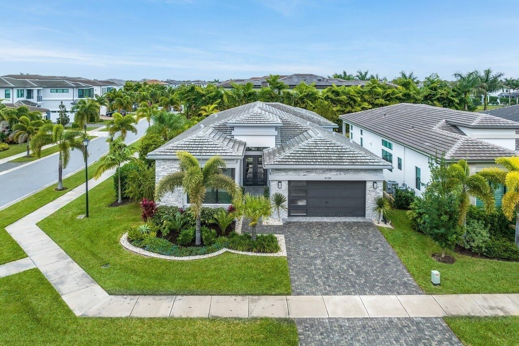 9109 Fiano Place - Photo 21