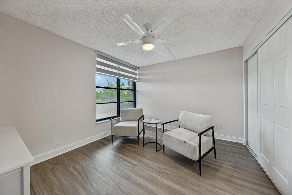 4 Royal Palm Way - Photo 20