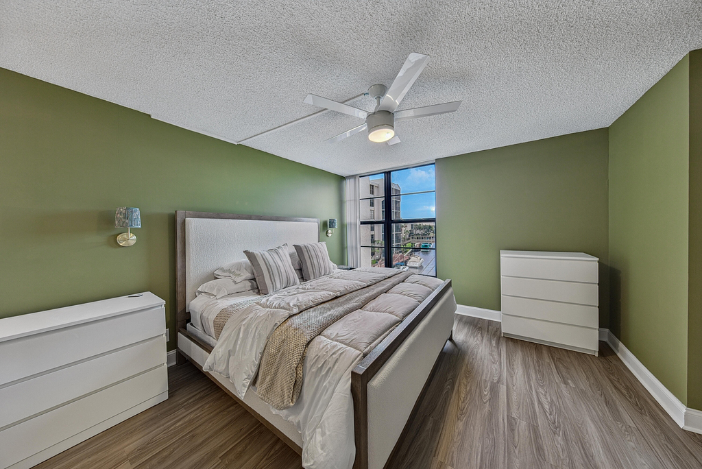 4 Royal Palm Way - Photo 16