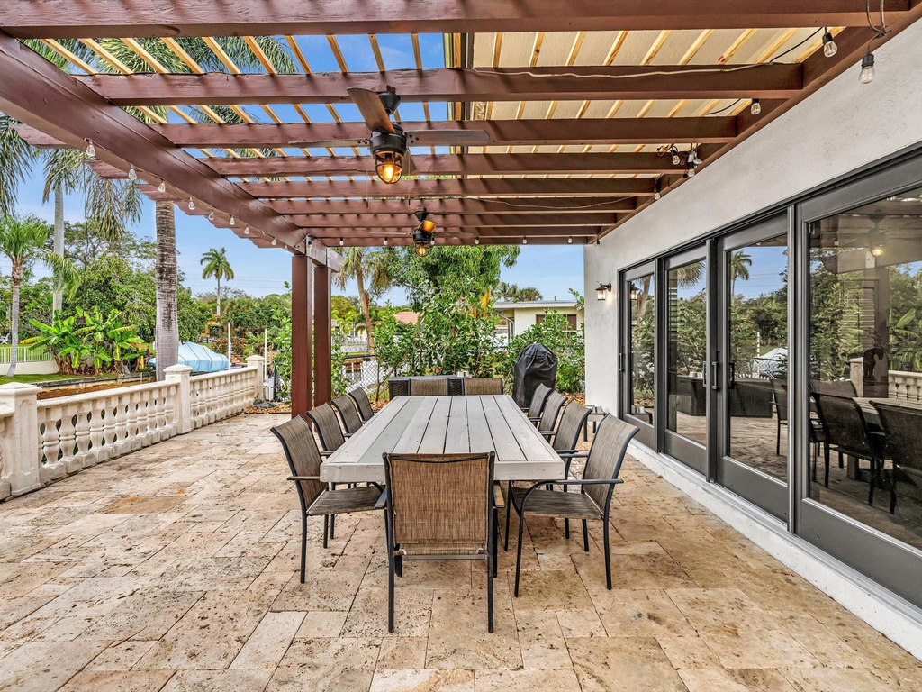 749 Sw 2nd Street - Photo 23