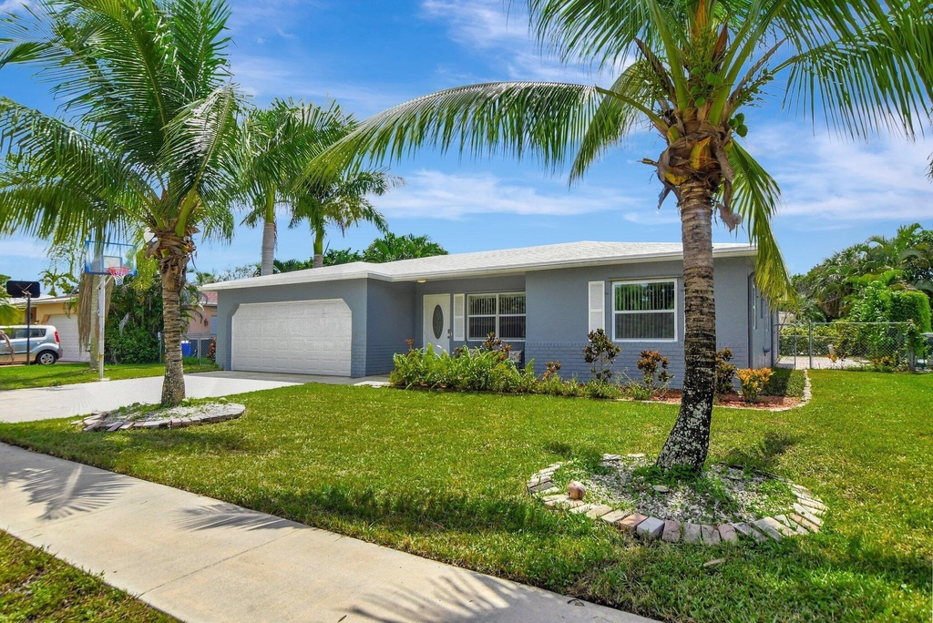 10920 Gable Street - Photo 1