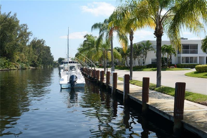 6499 Bay Club Drive - Photo 25