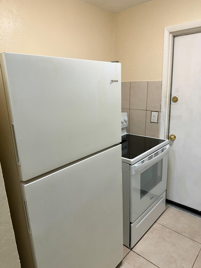 1135 Sharazad Boulevard - Photo 5
