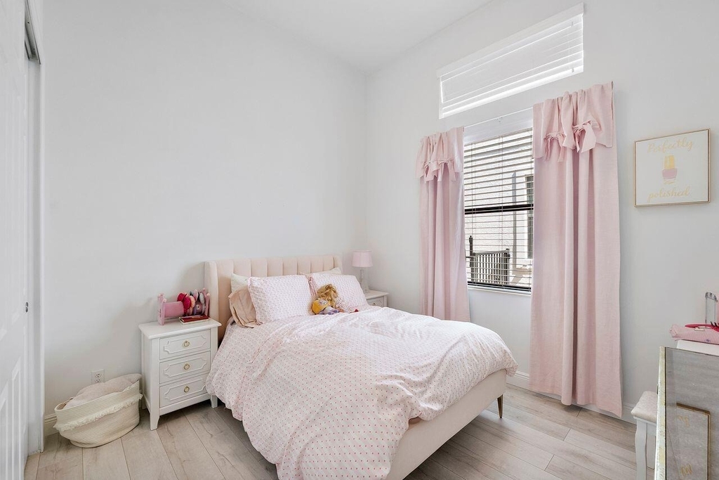 8251 Canopy Terrace - Photo 17