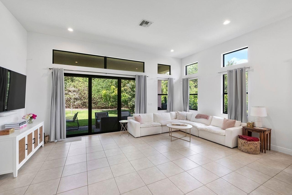 8251 Canopy Terrace - Photo 12