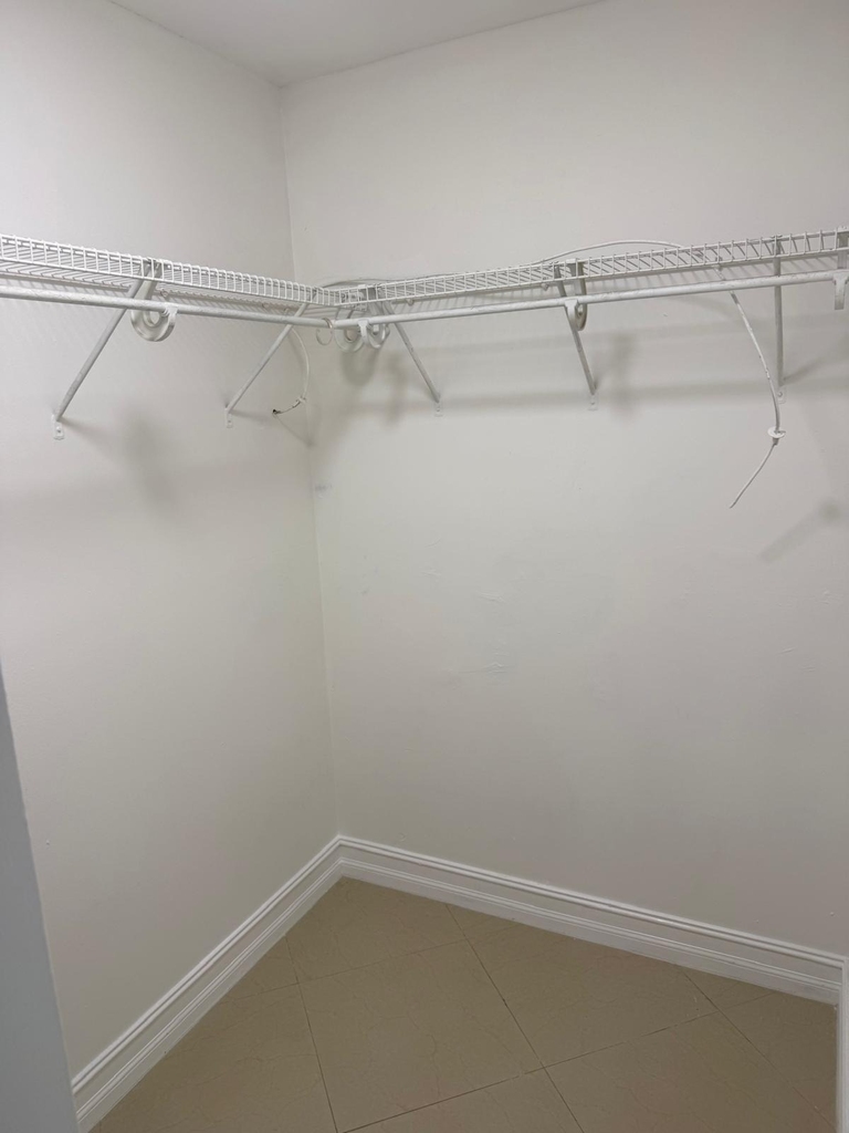 7000 Tyler Street - Photo 8